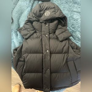 Lululemon Wunder Puff Cropped Vest